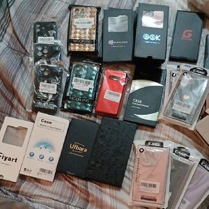 Assorted IPhone Cases (Lot)